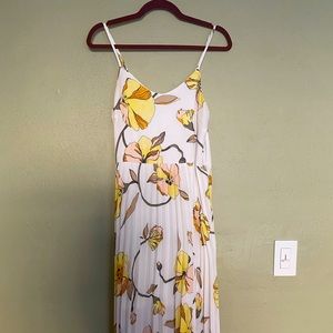 Maxi Yellow Flower Print Dress